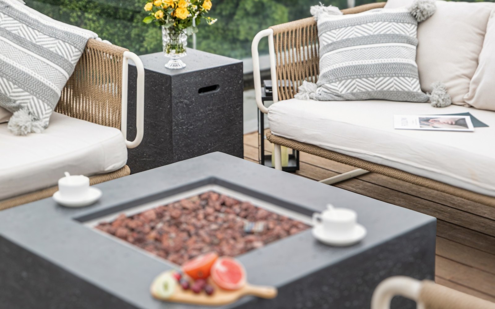 Dark Grey bottle cover by the MANHATTAN Dark Grey fire pit