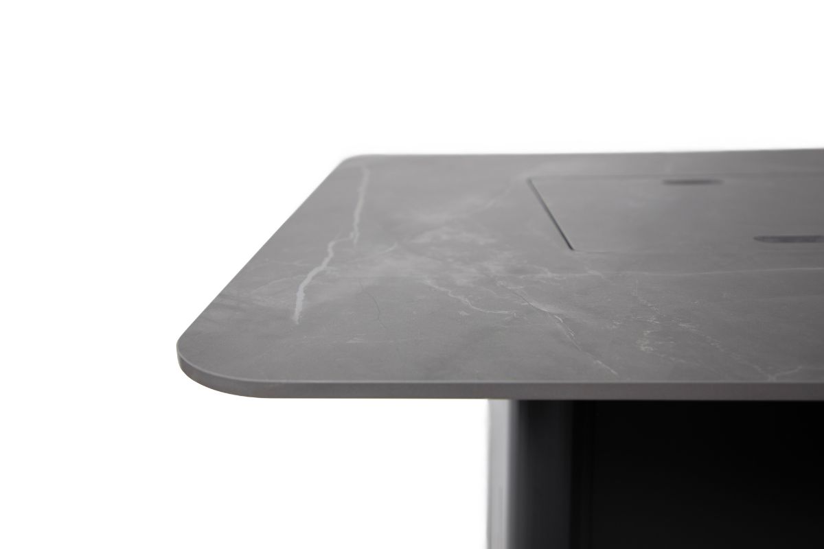 The grey marble décor porcelain top of the KÖLN table up close
